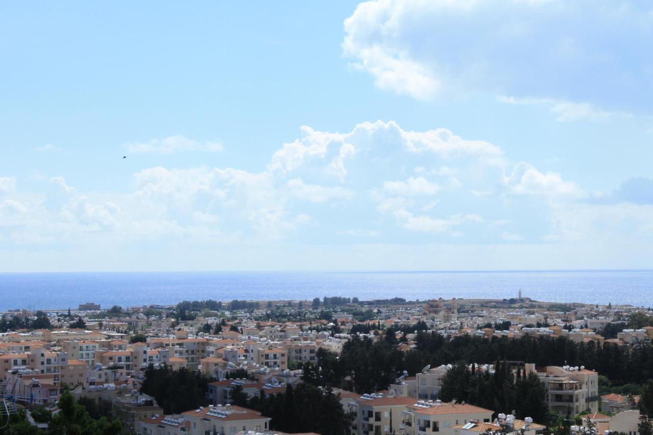 Galatia'S Court Lägenhet Paphos Exteriör bild